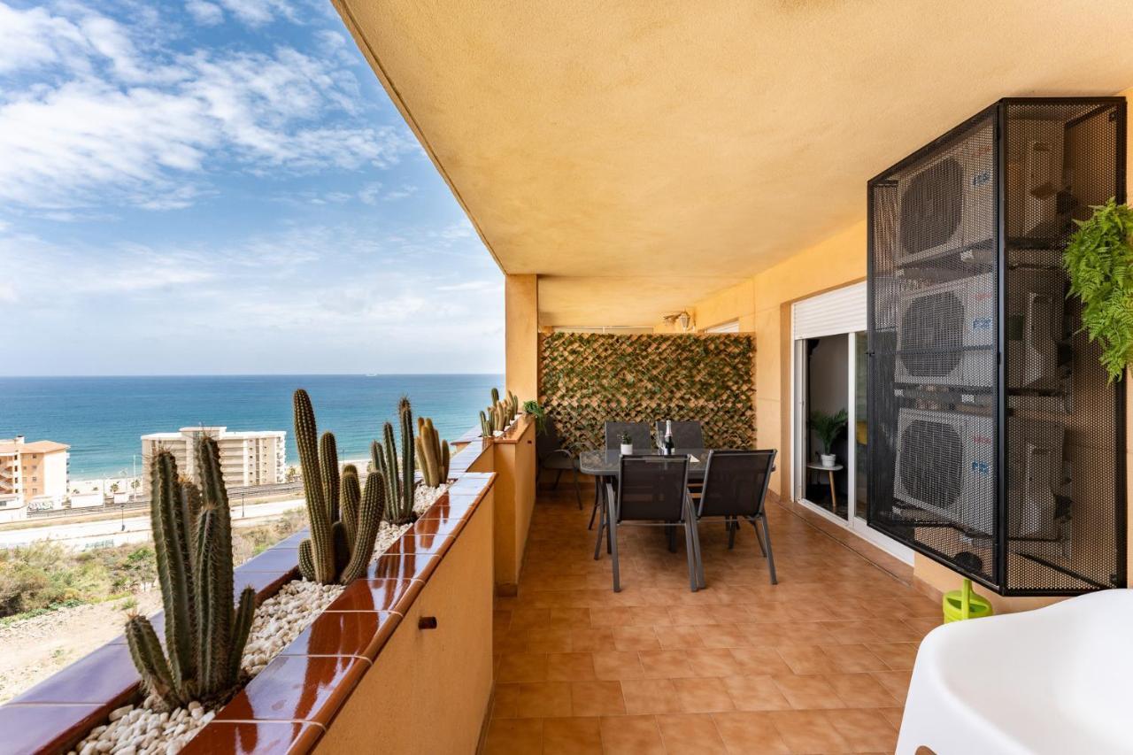 Malagasuite Blue Sea & Pool Fuengirola Ngoại thất bức ảnh