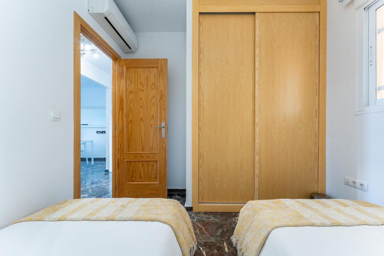 Malagasuite Blue Sea & Pool Fuengirola Ngoại thất bức ảnh